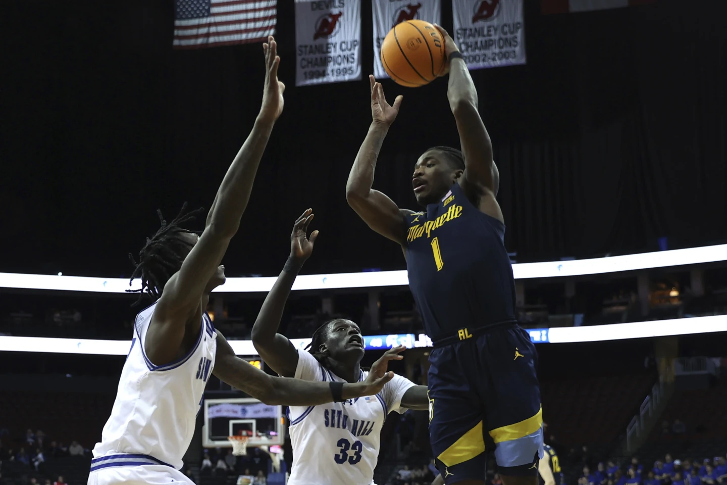 Kam Jones scores 19 points to lead No. 10 Marquette over Seton Hall 76-59 - Wausau Pilot & Review