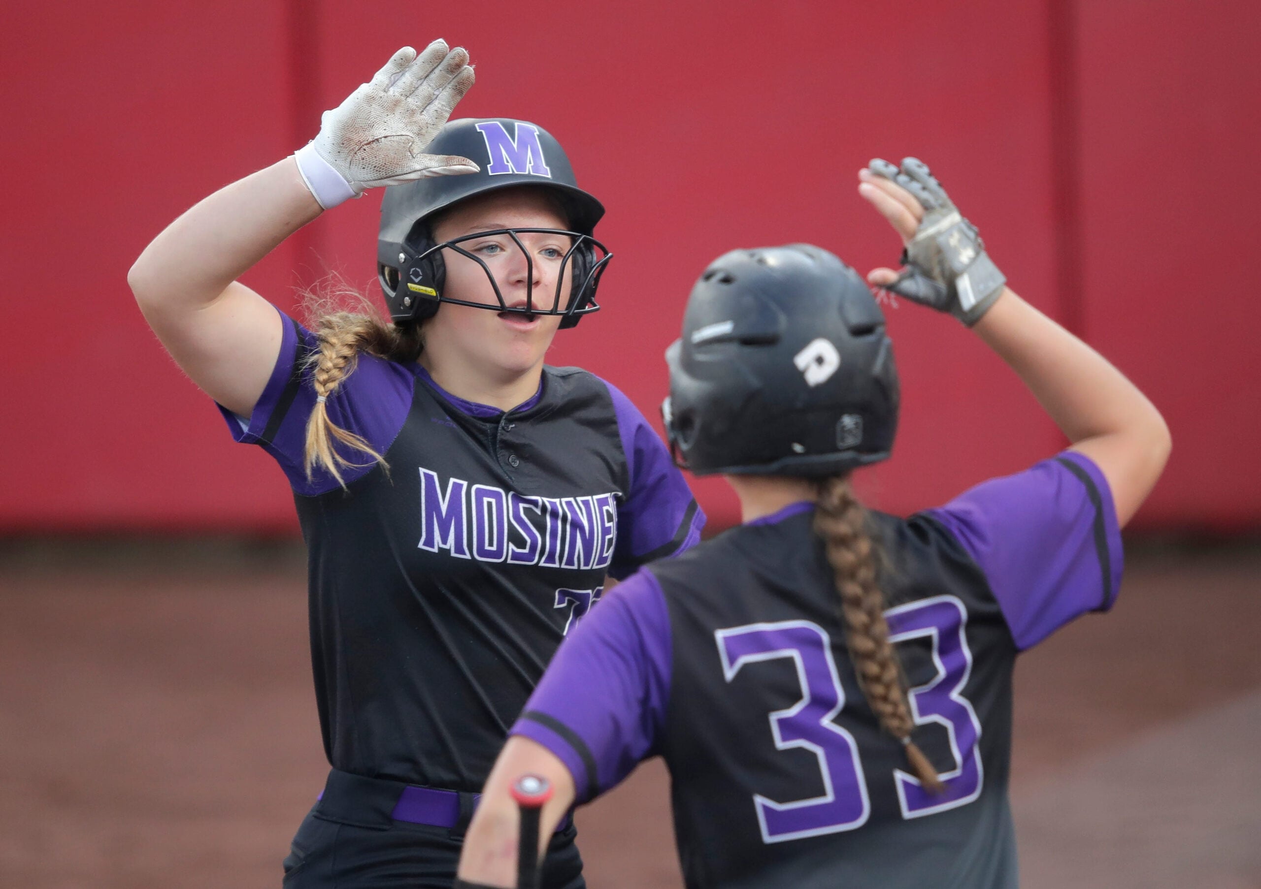 Mosinee softball seeking ‘daily success’ on, off the diamond - Wausau ...
